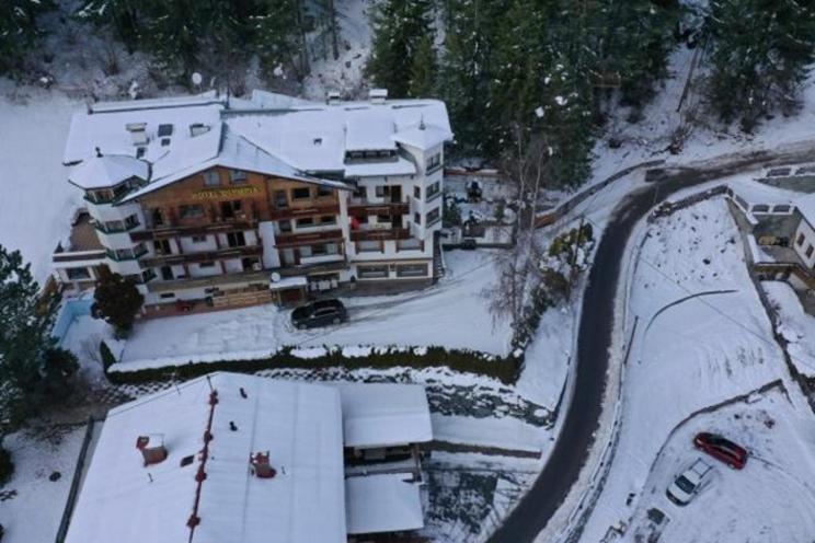 Hotel Olympia Pettneu am Arlberg Kültér fotó